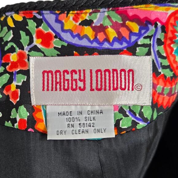 Maggy London‎ Womens Silk Jacket XL Paisley Quilted Funky Hidden Button Tassel - Picture 8 of 8